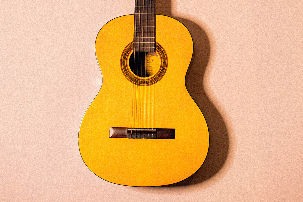 How to record an acoustic guitar